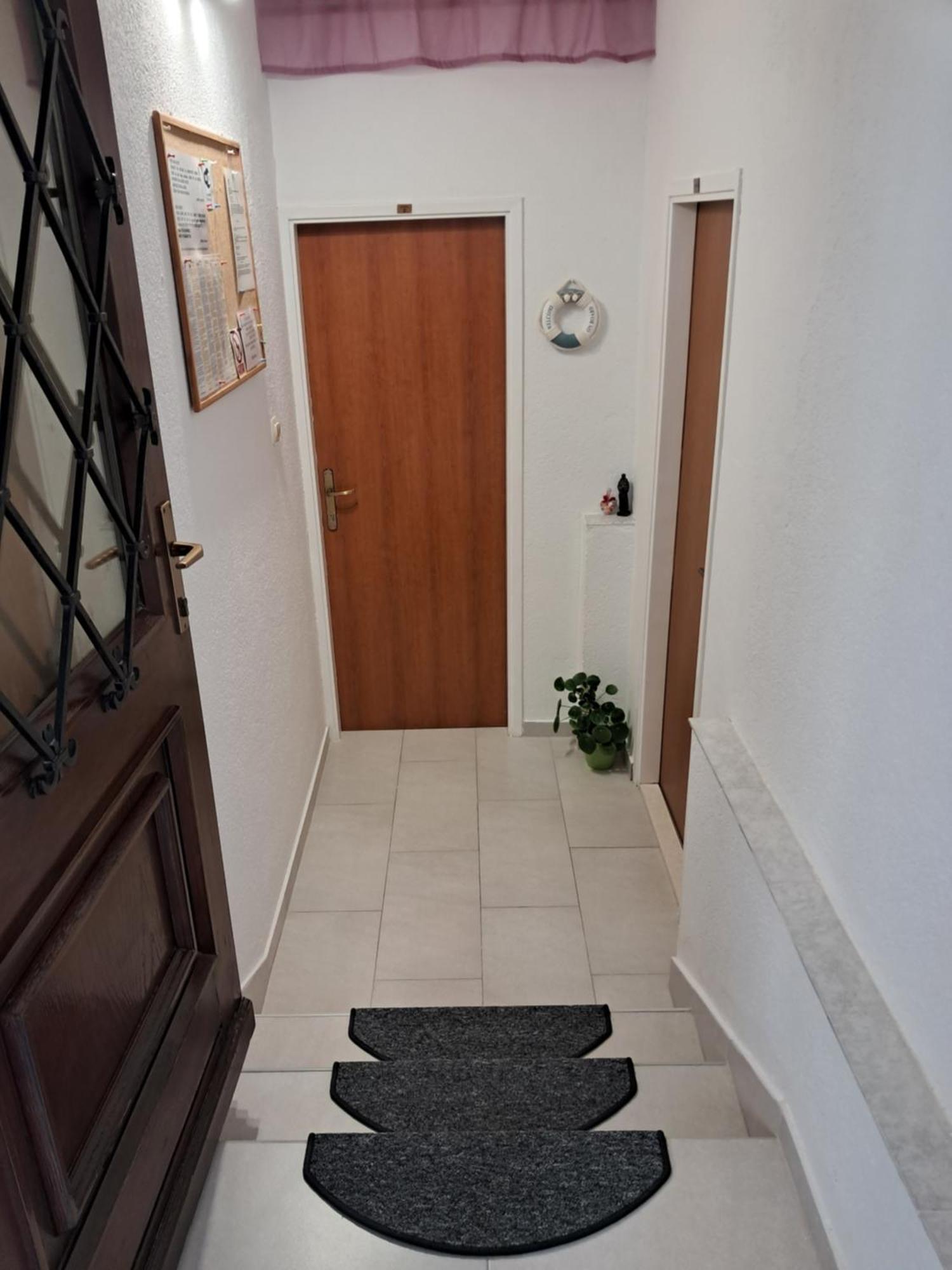 Summer Bay Apartments Split Bagian luar foto