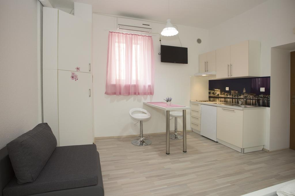 Summer Bay Apartments Split Bagian luar foto
