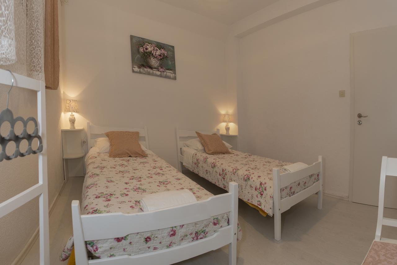 Summer Bay Apartments Split Bagian luar foto